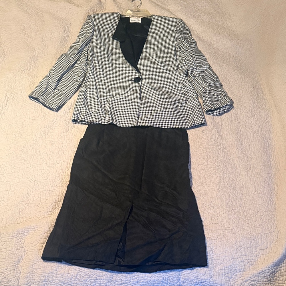 Karen Ellis Houndstooth Blazer and Skirt Set